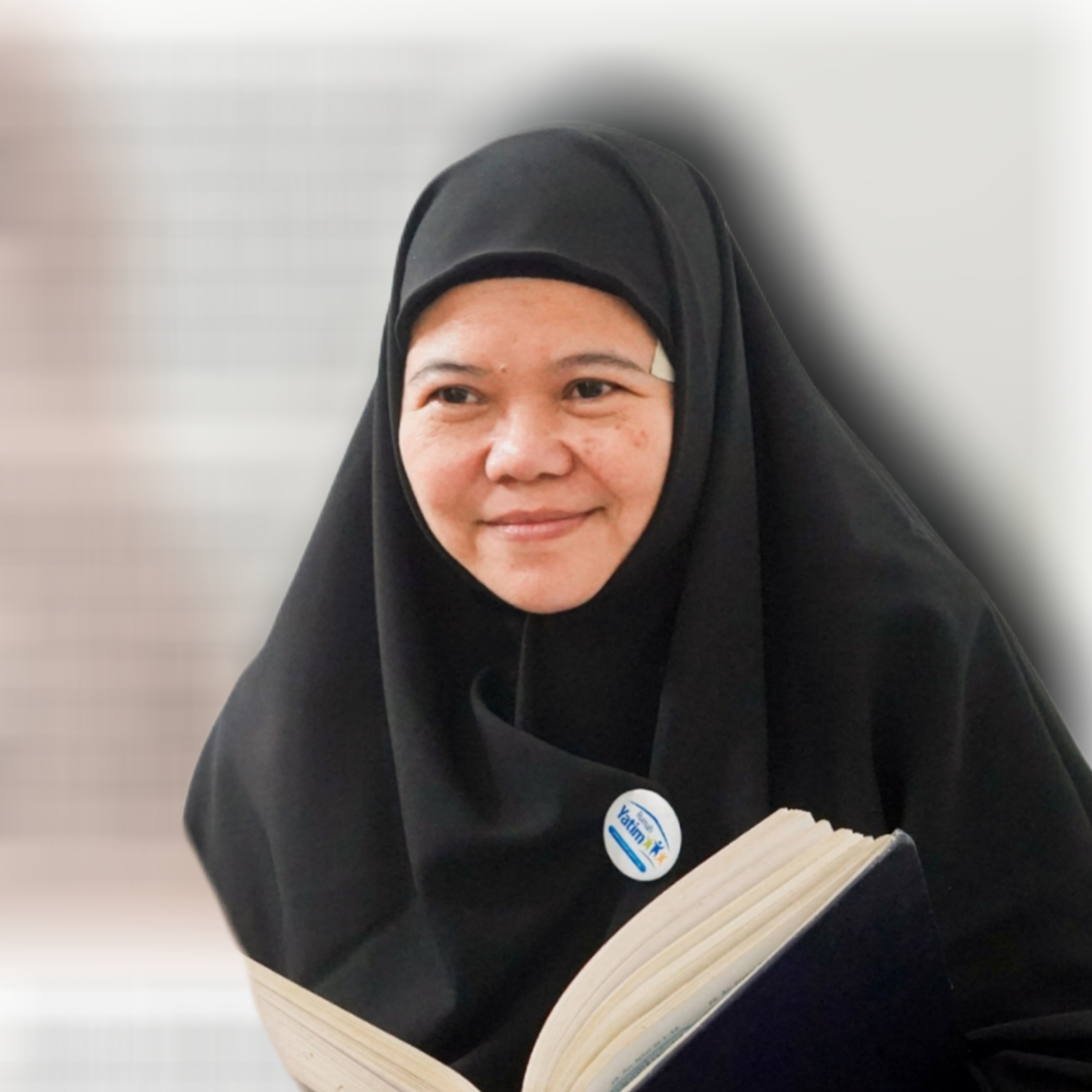 16 Tahun Dedikasi Umi Siti Rohmah di Dapur dan Mihrab Rumah Yatim